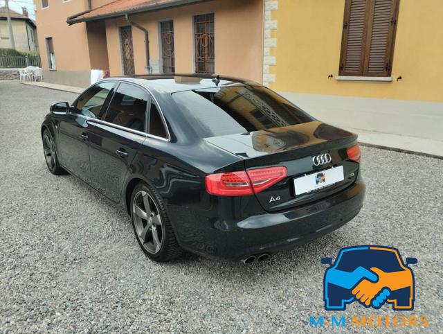 AUDI A4 usata, con Autoradio