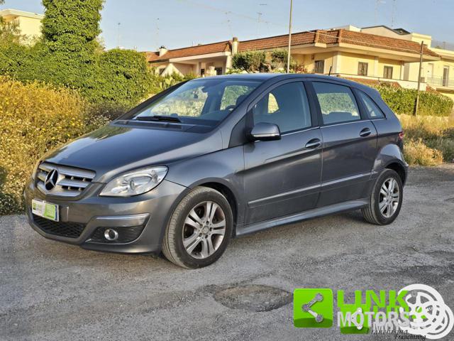MERCEDES-BENZ B 180 usata 0