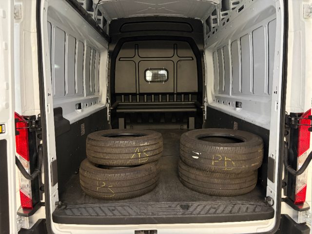 FORD Transit usata, con Vetri oscurati