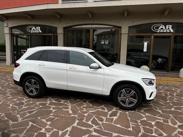 MERCEDES-BENZ 220 usata, con Alzacristalli elettrici