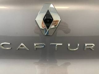 RENAULT Captur usata, con Isofix
