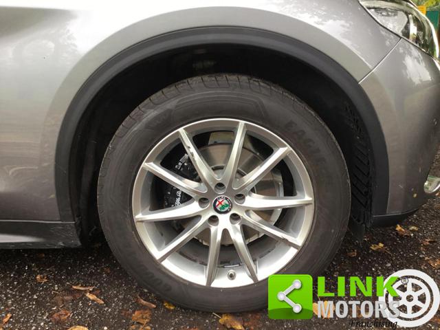 ALFA ROMEO Stelvio usata, con Servosterzo