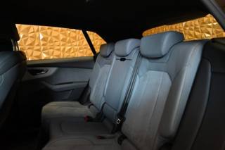 AUDI Q8 usata 26