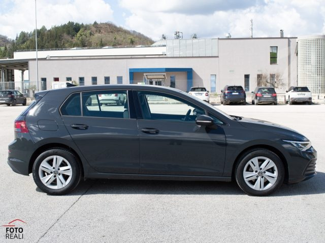 VOLKSWAGEN Golf usata, con Boardcomputer