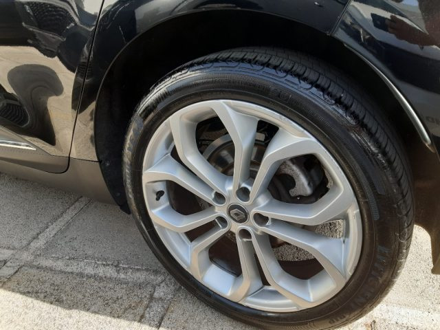 RENAULT Scenic usata, con Fari LED