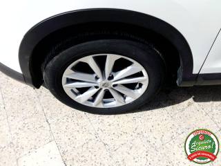 NISSAN Qashqai usata, con Sensori di parcheggio posteriori