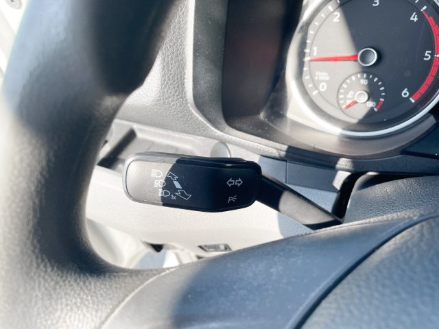 VOLKSWAGEN Crafter usata 28