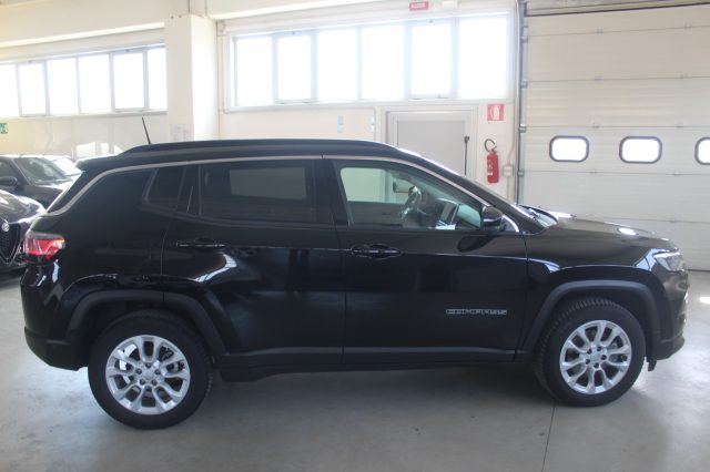 JEEP Compass usata, con Autoradio