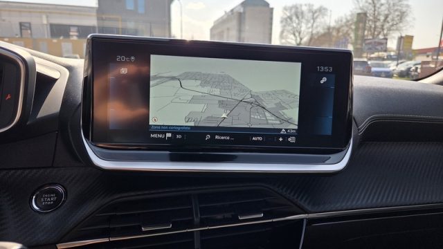 PEUGEOT 2008 usata, con Volante multifunzione