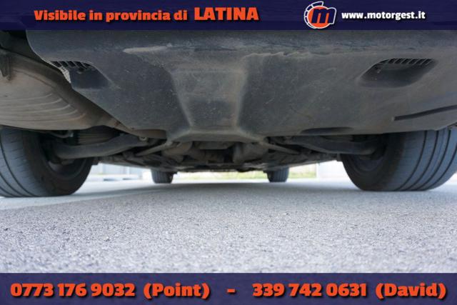 MERCEDES-BENZ E 300 usata, con Hill holder