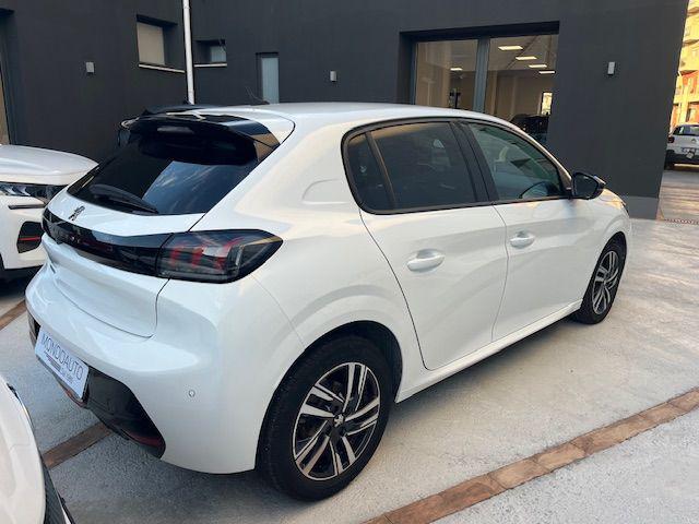 PEUGEOT 208 usata, con Airbag laterali