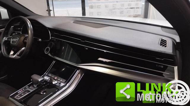 AUDI Q8 usata 18