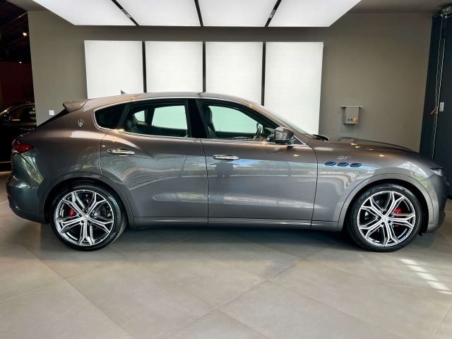 MASERATI Levante usata, con Autoradio