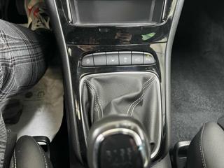 OPEL Astra usata, con Sedile posteriore sdoppiato