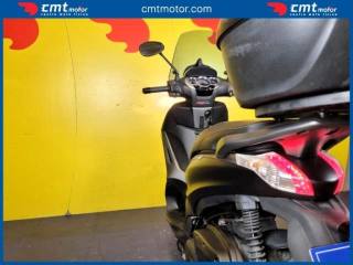PIAGGIO Beverly 350 usata 9