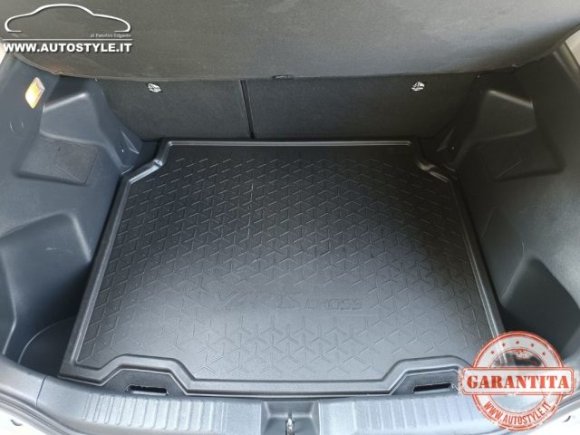 TOYOTA Yaris Cross usata, con ESP