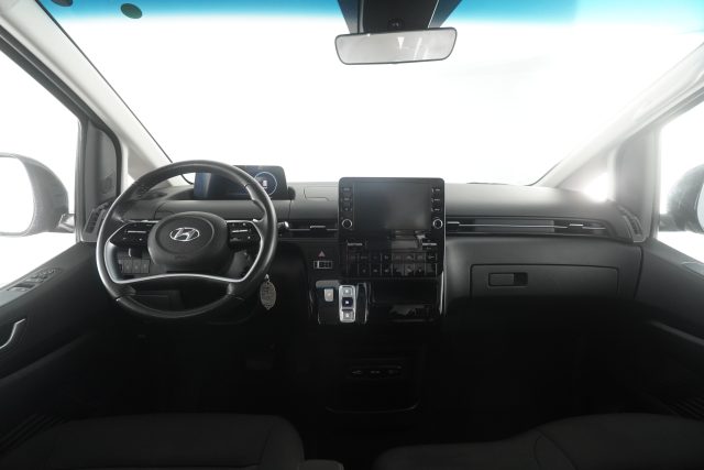 HYUNDAI Staria usata 11