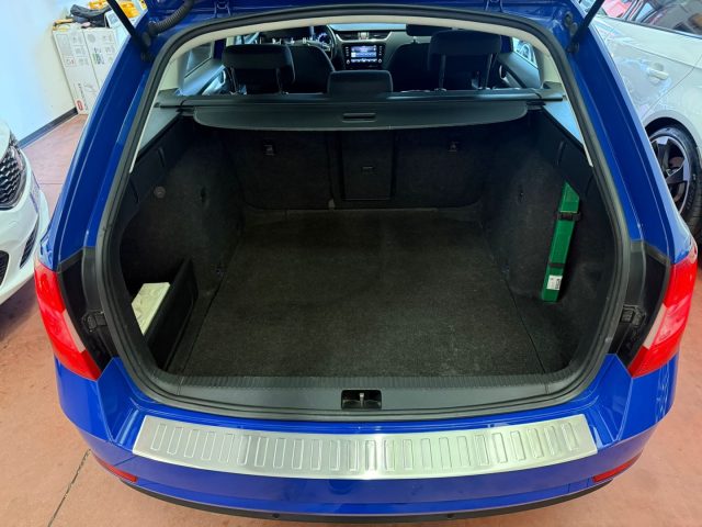 SKODA Octavia usata, con Fendinebbia