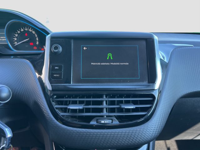 PEUGEOT 2008 usata 15