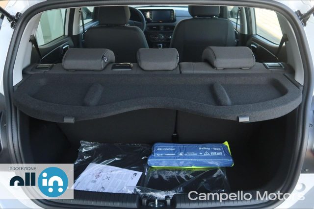 HYUNDAI i10 usata 14