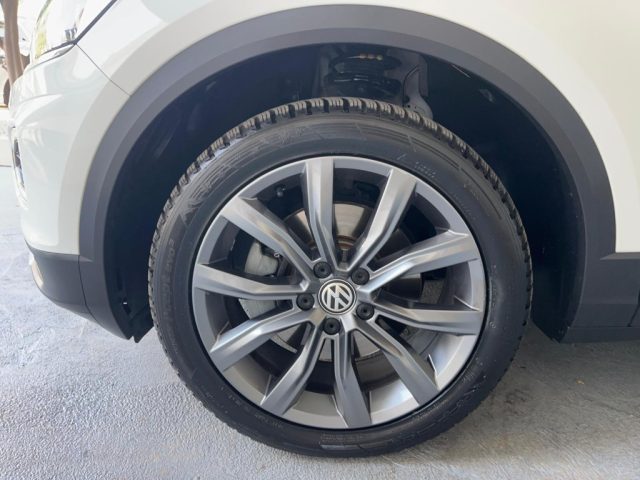 VOLKSWAGEN T-Roc usata, con Autoradio