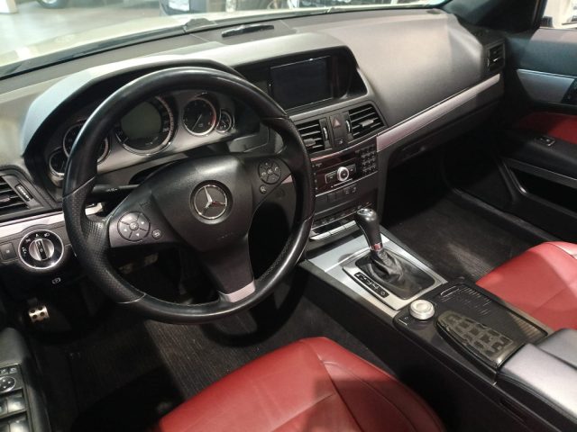 MERCEDES-BENZ E 220 usata, con Chiusura centralizzata