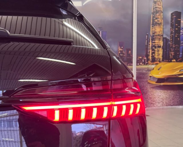 AUDI RS6 usata, con Regolazione elettrica sedili