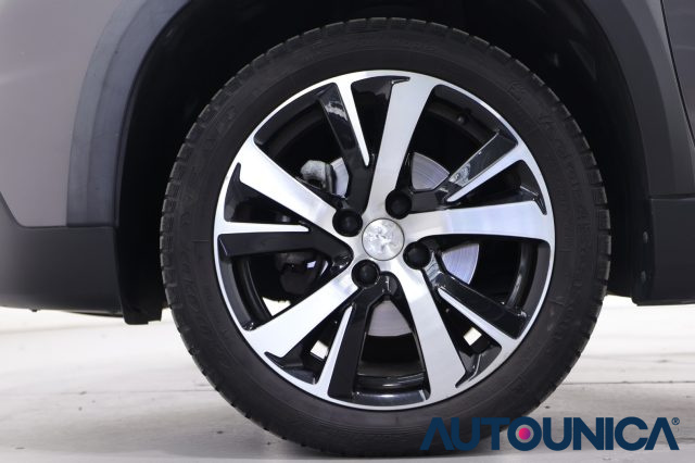PEUGEOT 2008 usata, con Cruise Control