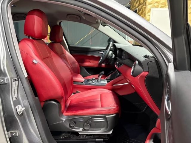 ALFA ROMEO Stelvio usata, con Park Distance Control