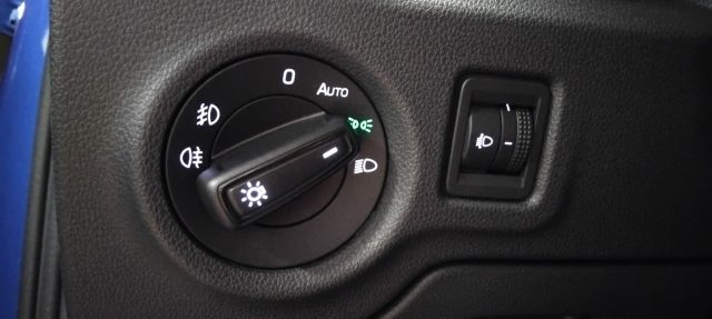 SKODA Fabia usata, con Specchietti laterali elettrici