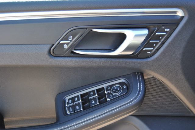 PORSCHE Macan usata, con Climatizzatore