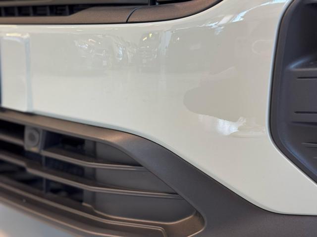FORD Tourneo Courier usata, con Sensori di parcheggio posteriori