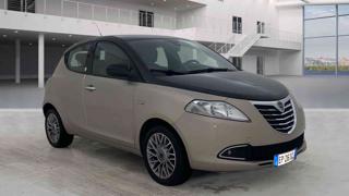LANCIA Ypsilon usata, con Airbag