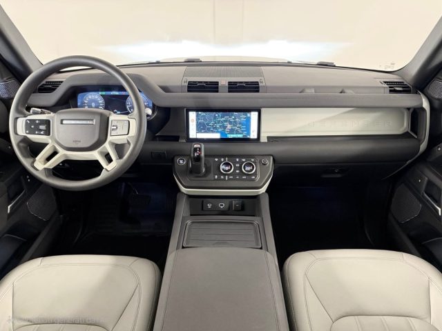 LAND ROVER Defender usata, con Alzacristalli elettrici