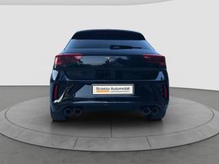 VOLKSWAGEN T-Roc usata, con Autoradio