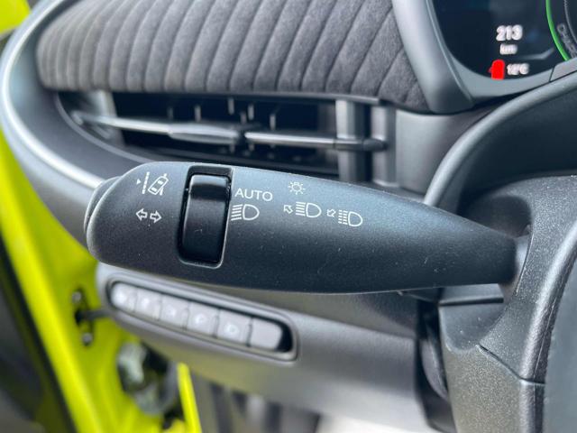 ABARTH 500e usata, con Touch screen