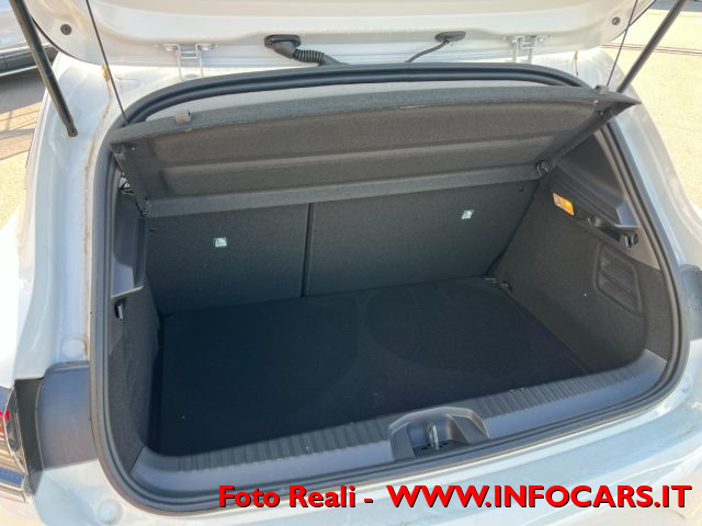 RENAULT Clio usata, con Bluetooth