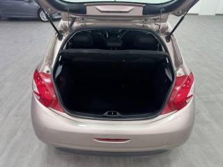 PEUGEOT 208 usata, con Fendinebbia