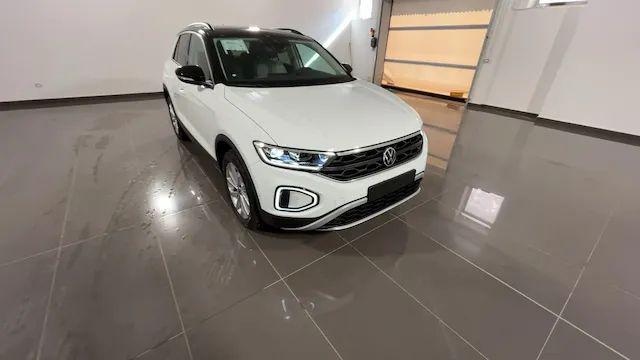 VOLKSWAGEN T-Roc usata, con Airbag