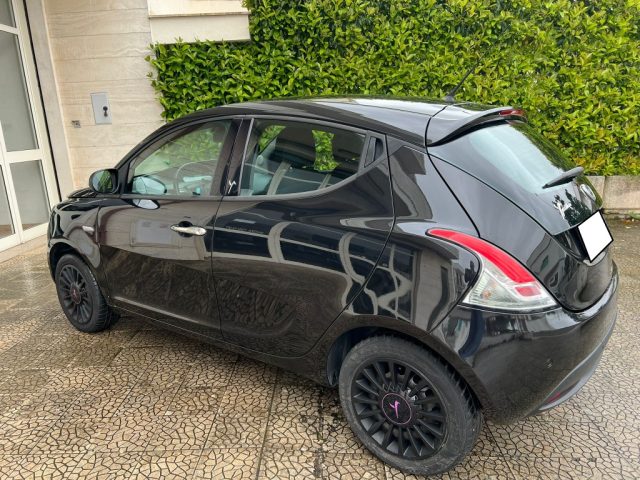 LANCIA Ypsilon usata 8