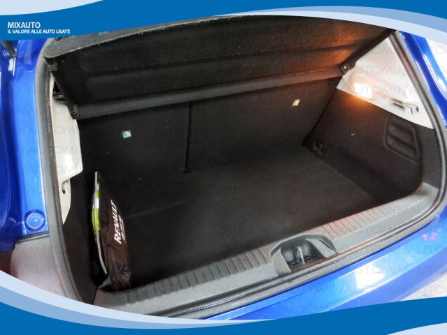 RENAULT Clio usata, con Servosterzo
