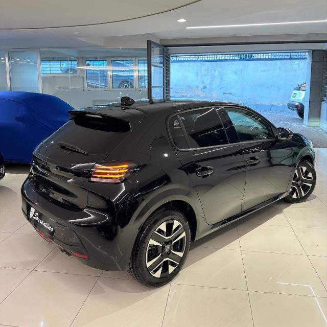 PEUGEOT 208 usata, con Cerchi in lega