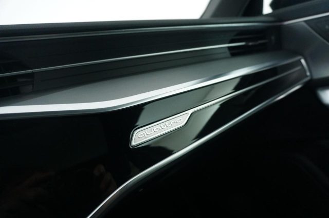 AUDI A6 usata, con Fari LED