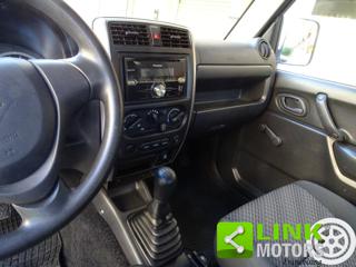 SUZUKI Jimny usata, con Bluetooth
