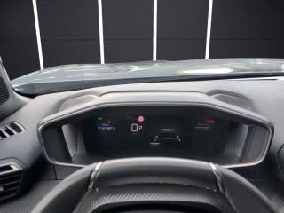 PEUGEOT 2008 usata, con Volante multifunzione