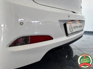 HYUNDAI i20 usata, con Luci diurne LED
