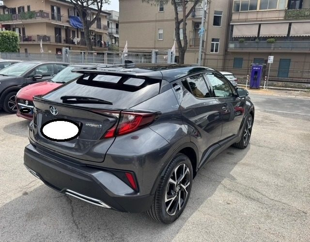 TOYOTA C-HR usata, con Cerchi in lega