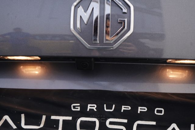 MG ZS usata, con Telecamera per parcheggio assistito