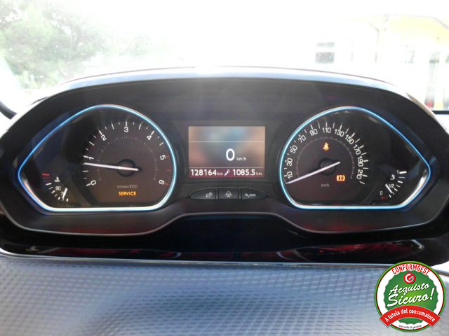 PEUGEOT 2008 usata, con Servosterzo