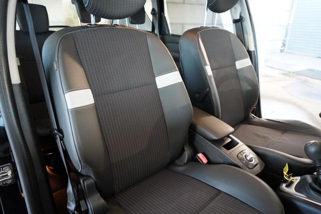 RENAULT Scenic usata 27